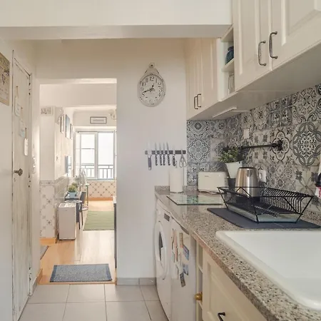 Apartment Cosy Flat In The Heart Of Alfama Lissabon