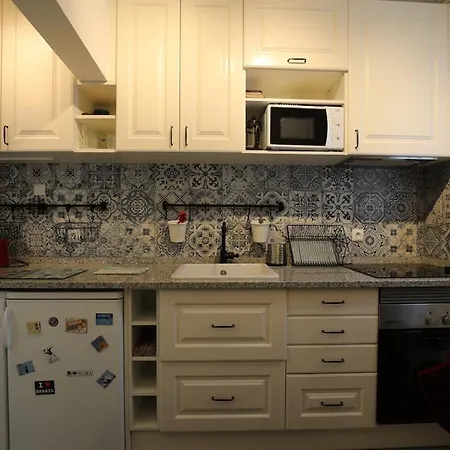 Cosy Flat In The Heart Of Alfama Apartment *