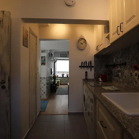 Cosy Flat In The Heart Of Alfama * Lissabon