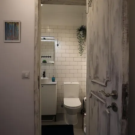 Cosy Flat In The Heart Of Alfama