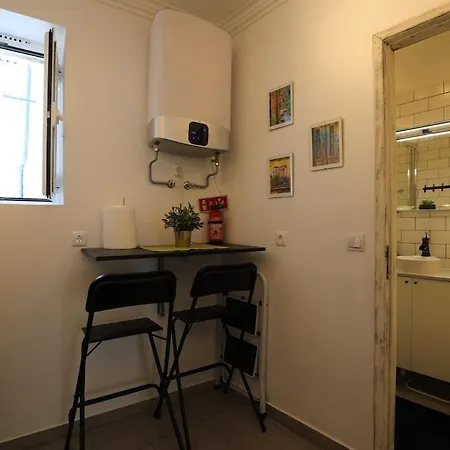 Apartment Cosy Flat In The Heart Of Alfama Lissabon