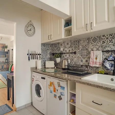 Cosy Flat In The Heart Of Alfama Apartment