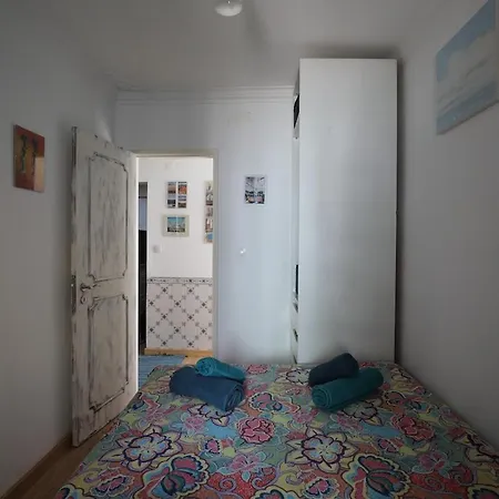 Cosy Flat In The Heart Of Alfama Lägenhet